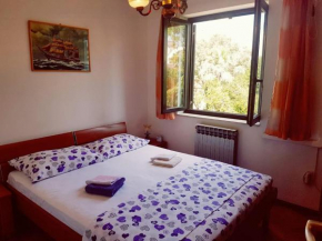 Apartment 22